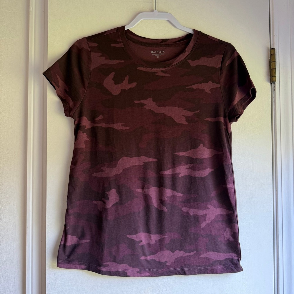 Athleta Womens Burgundy Camo 100% Cotton Short Sleeve Crew Neck Tee Size M